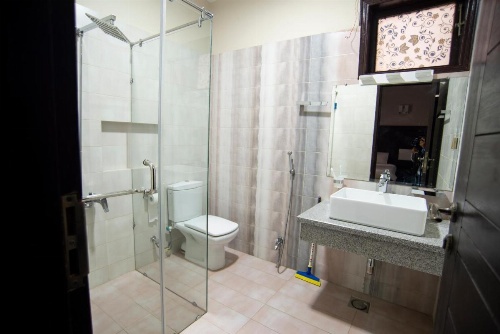 Hillside Ktown Homes image 22